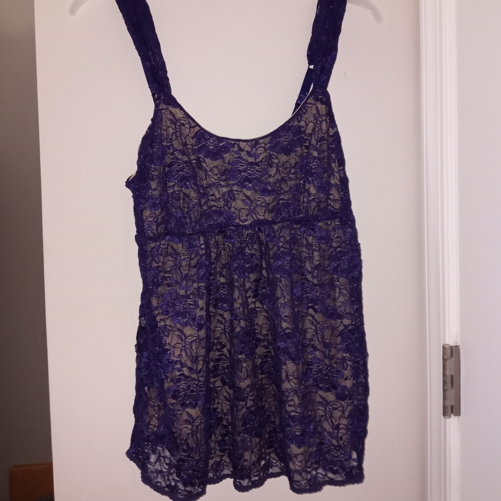 New york and company floral lace sleeveless top size XS nude and purple
